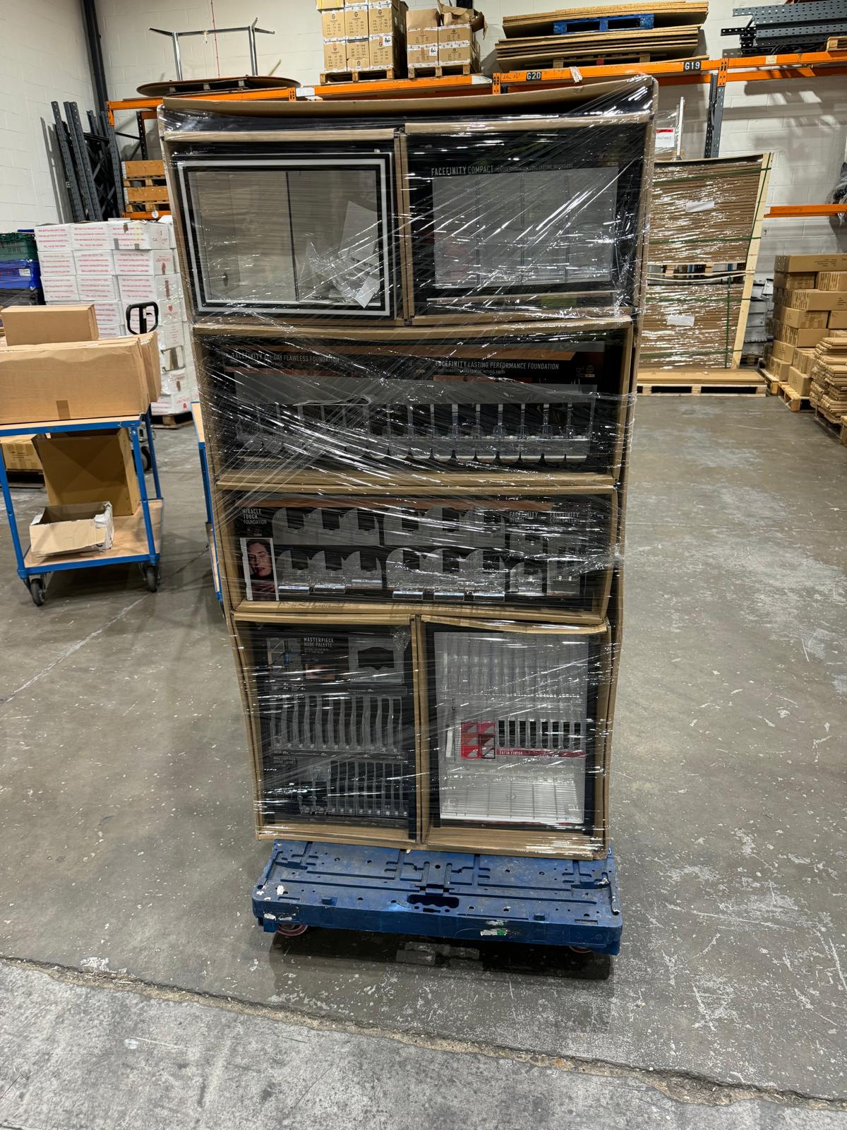 Stock & Distribution Image 2